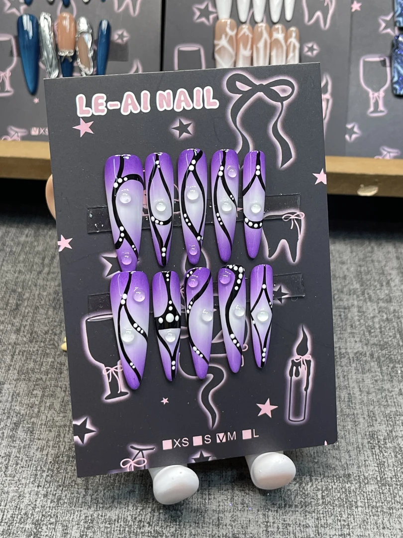 【le-aiNaIL】M码孤品~两单包邮~穿戴甲 时尚 夏日 ins 手工 彩色