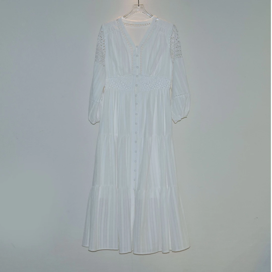 【亿哥原创】2025春夏连衣裙长袖裙子气质蕾丝镂空设计师新作