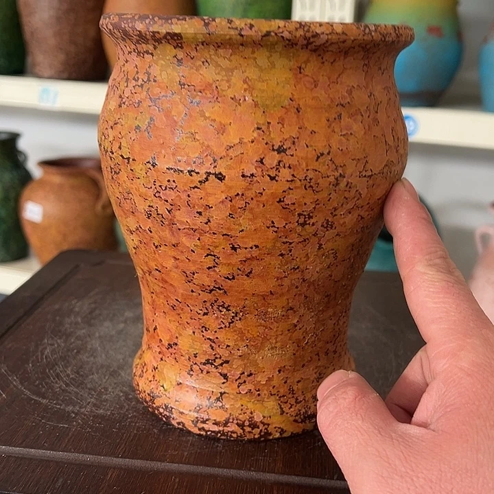 红陶8.8-1瑕疵土陶