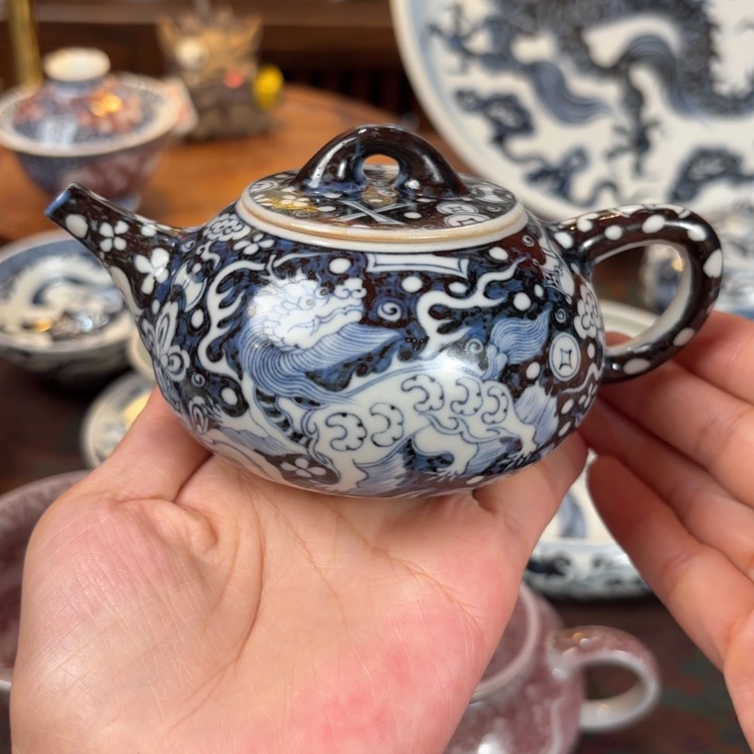 蓝底瑞兽壶博陵造物