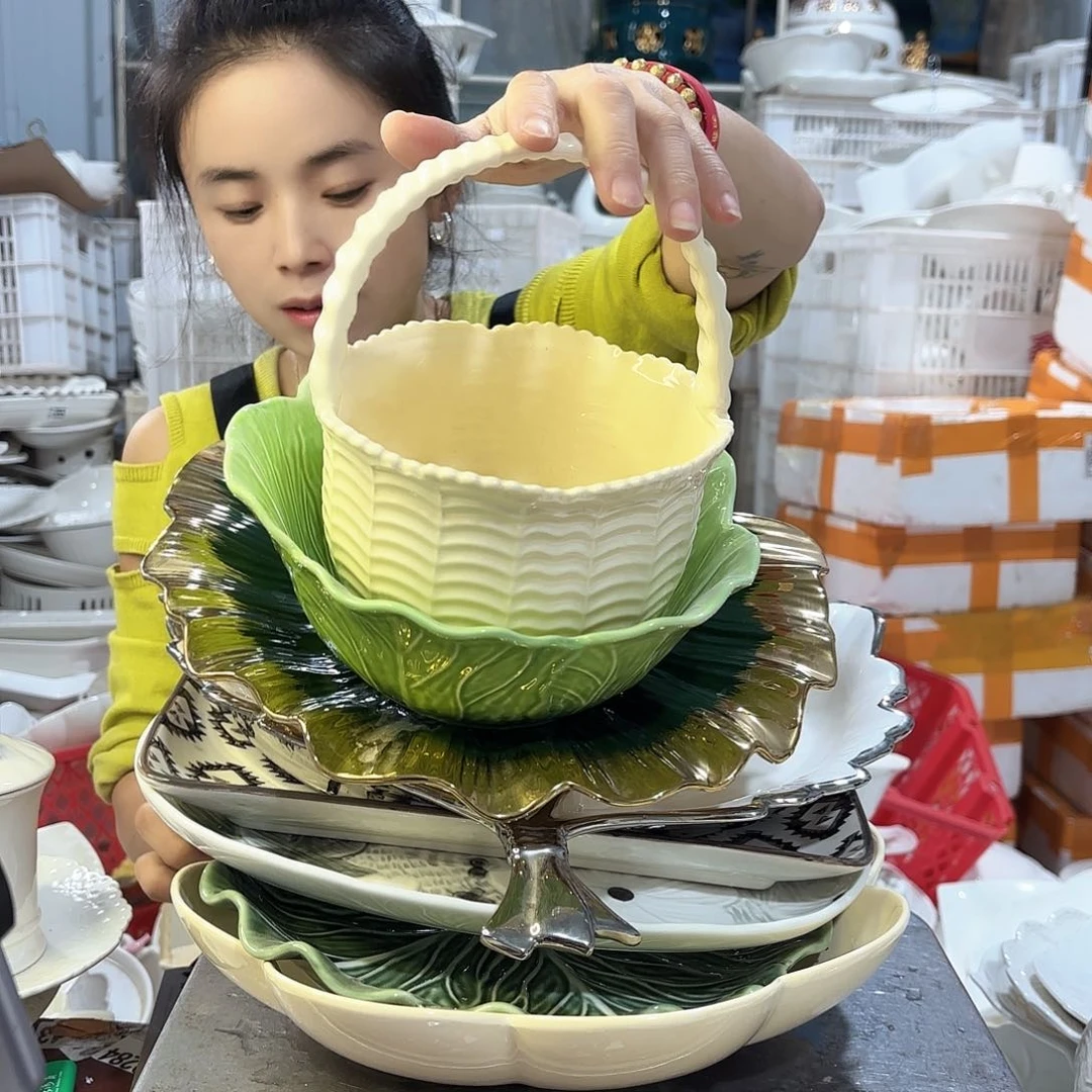 盘微瑕产品………五颜六色八件套