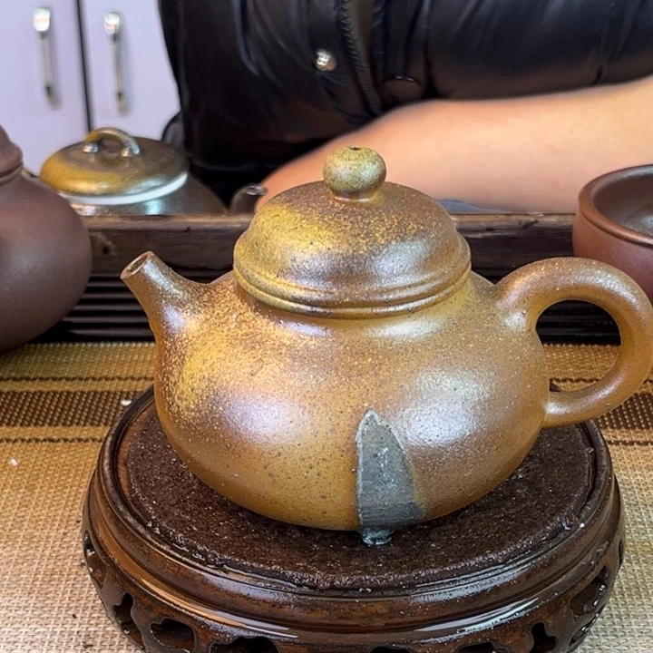 紫砂茶壶黄金段260cc