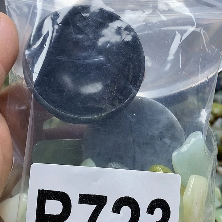 蛇纹石玉未镶嵌鱼缸石