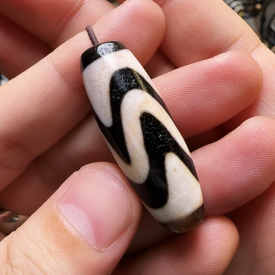 就***在玛瑙/玉髓未镶嵌颈饰