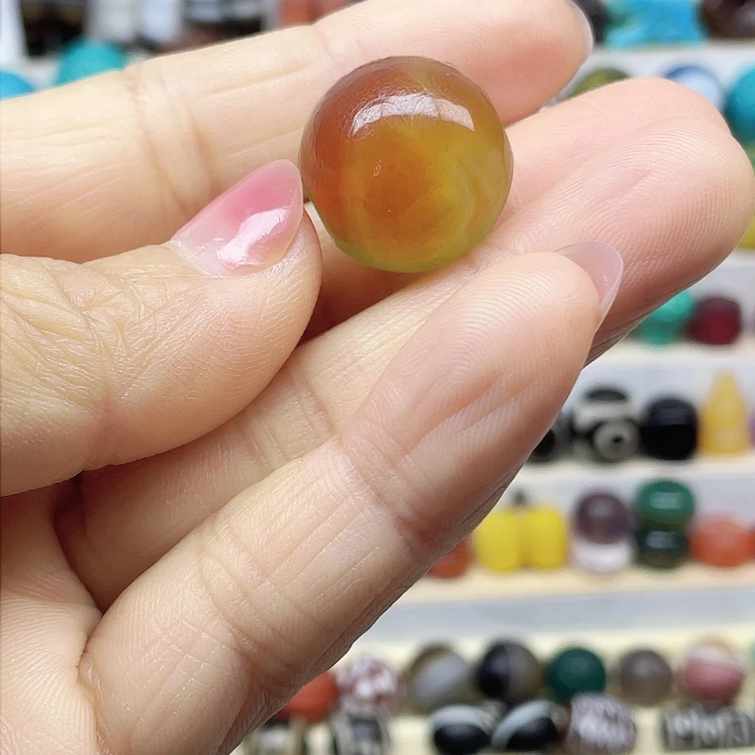 玛瑙/玉髓吊坠未镶嵌一****彬