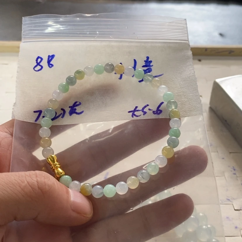 【闪购商品】定制翡翠未镶嵌小*童