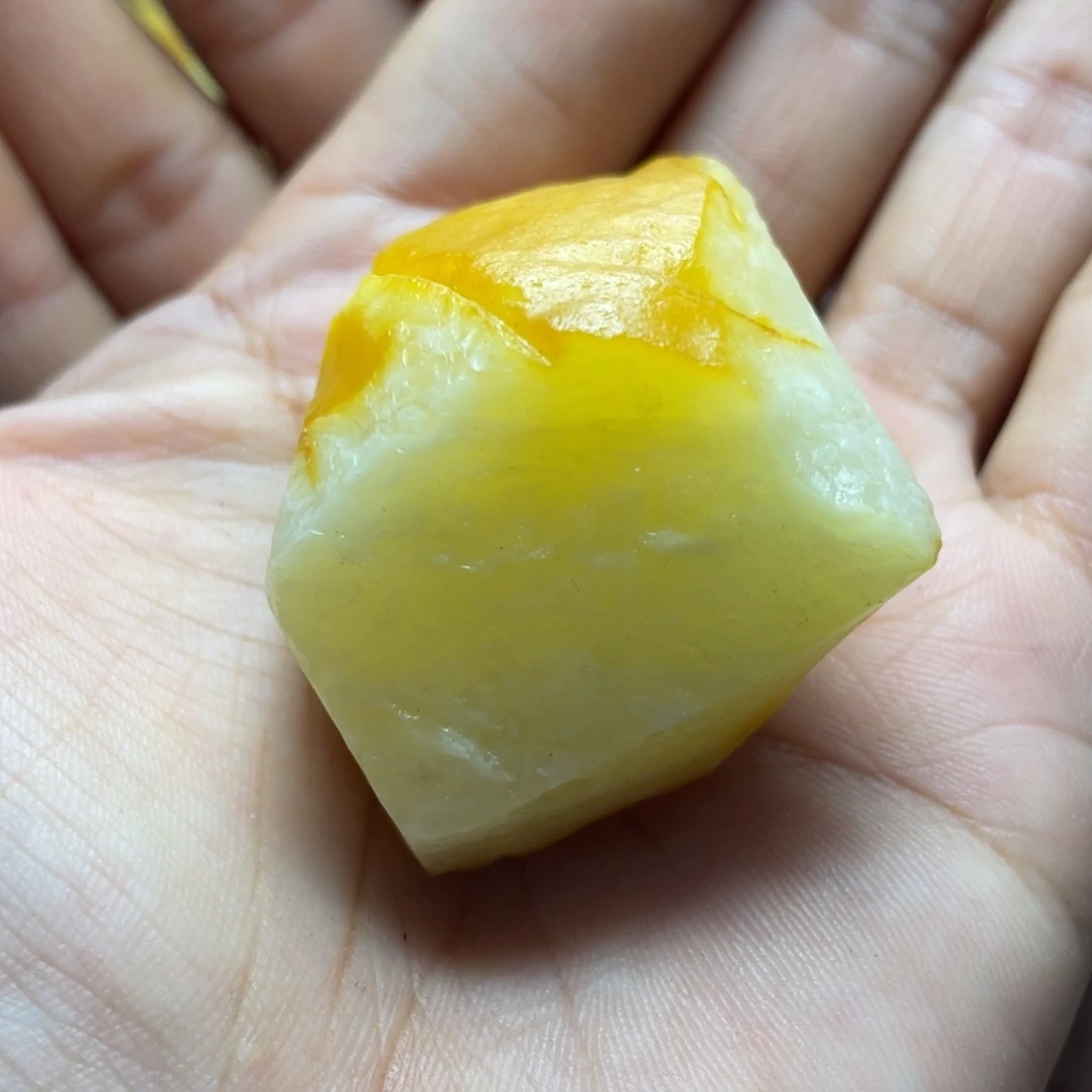 定制琥珀未镶嵌爱****?蜜蜡订制圆珠