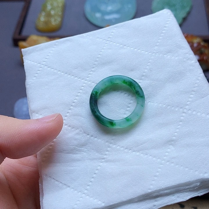 未镶嵌定制翡翠蓝**想