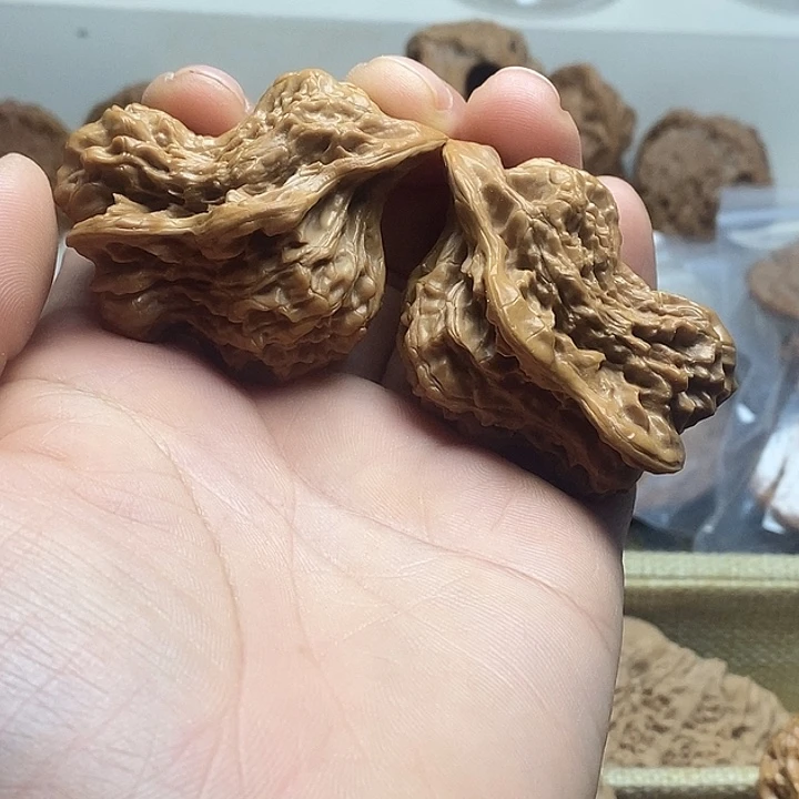 一***店吊坠桃核官帽大鸟