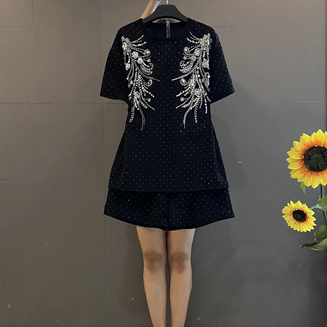 新款重工设计烫钻满天星宽松显瘦时尚套装