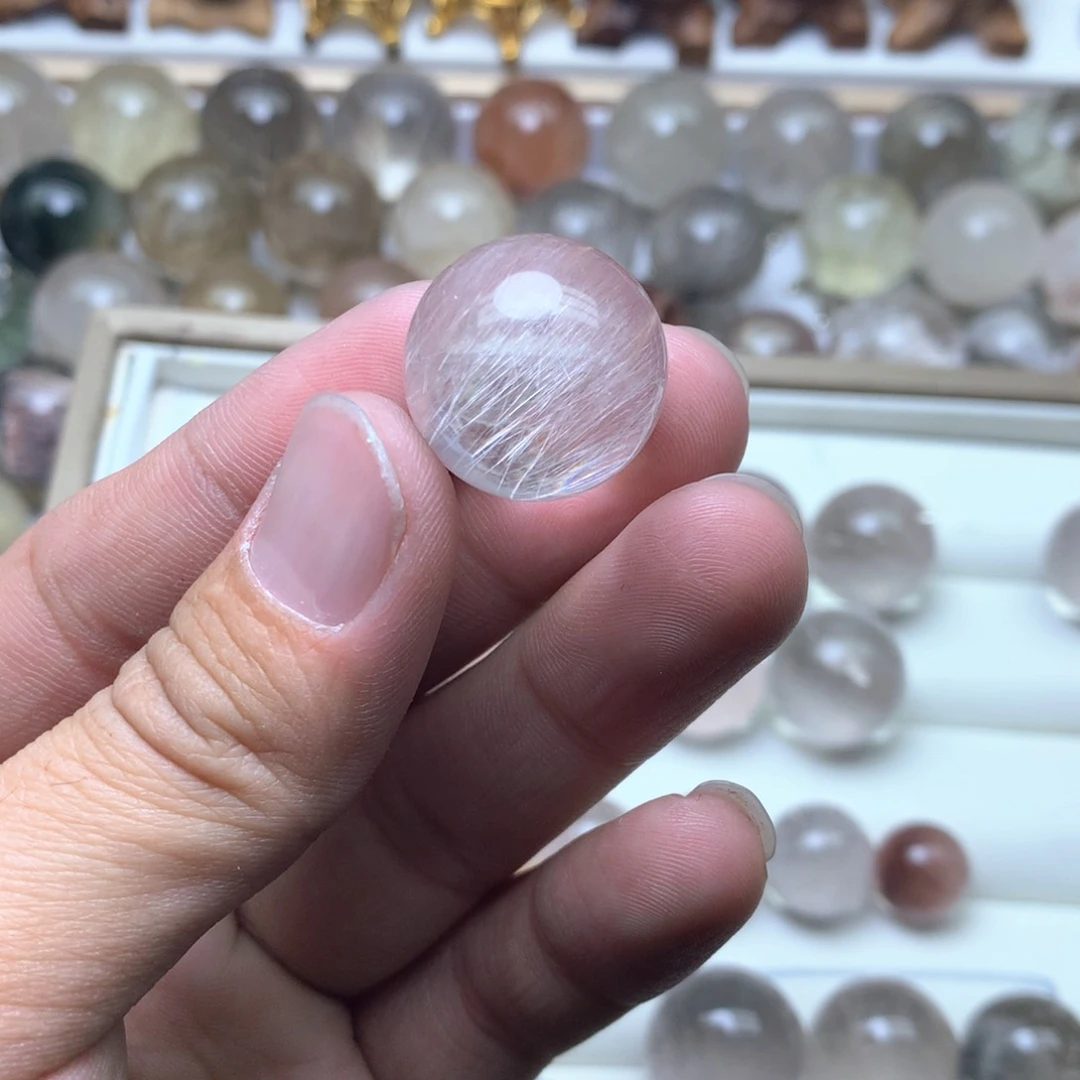 水晶珠宝半成品未镶嵌白****?兔毛球