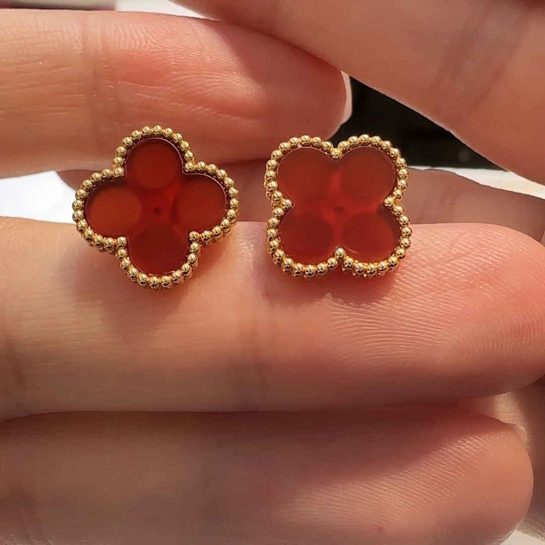 玛瑙/玉髓耳环18K金镶嵌耳环