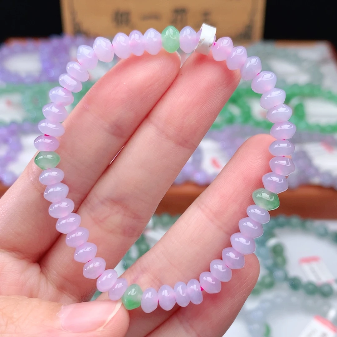 翡翠手链未镶嵌翡翠