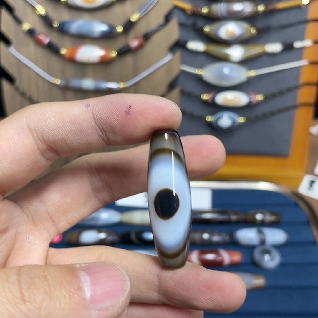 小***事玛瑙/玉髓合金颈饰