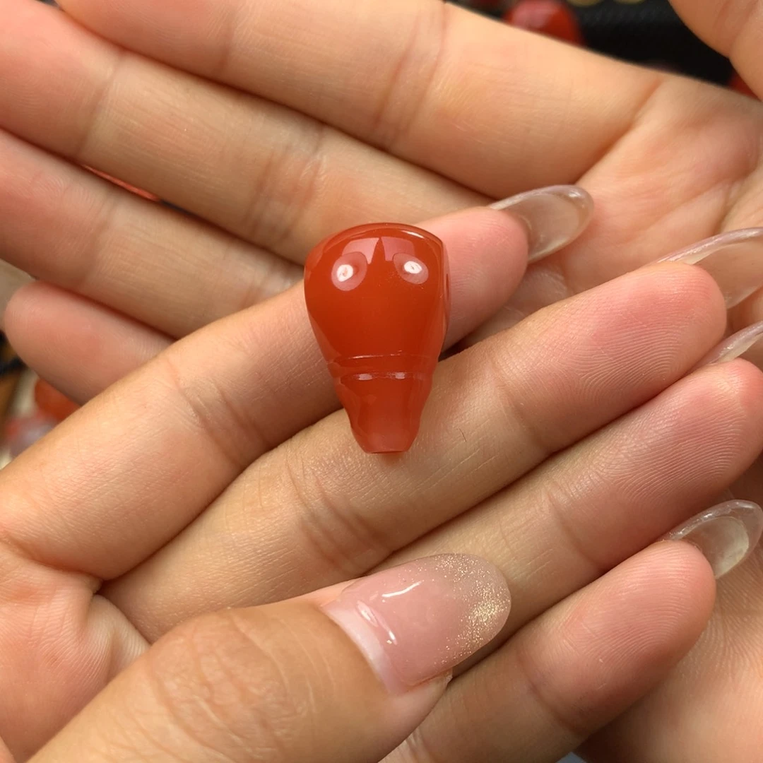 南红玛瑙三通未镶嵌