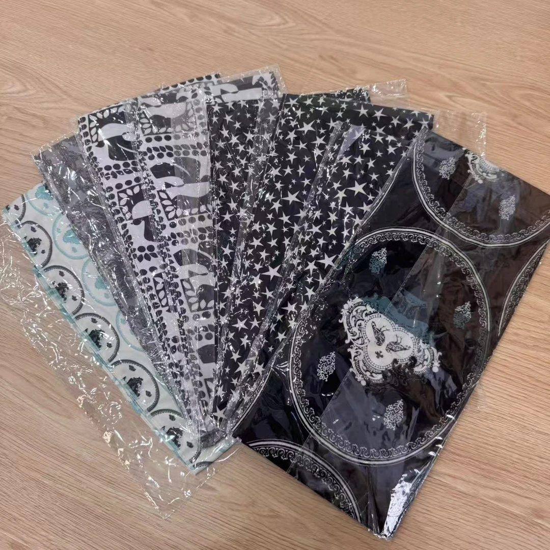 IIIVIVINIKO 女士 时尚百搭 配饰 丝巾围巾2215201164A