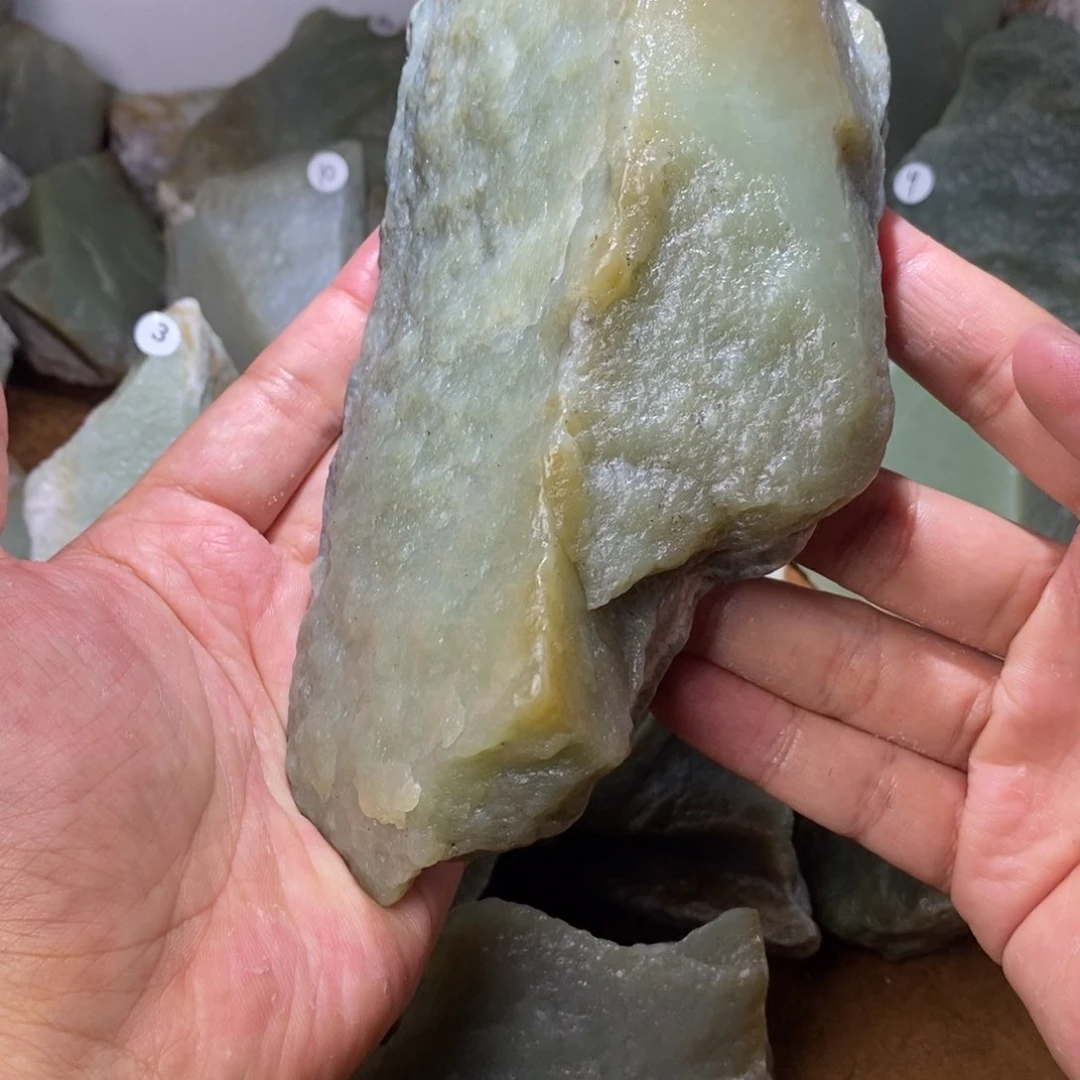 和田玉未镶嵌珠宝半成品私*