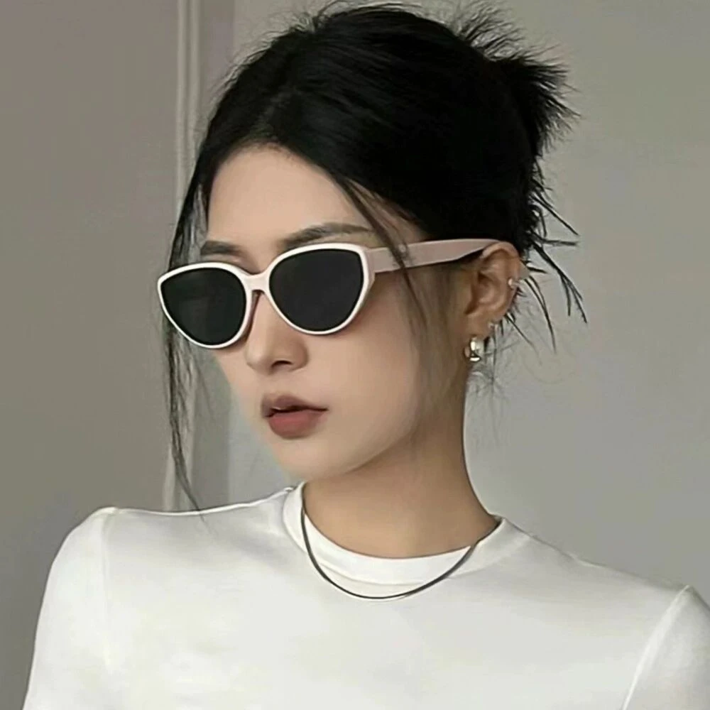 美式复古猫眼墨镜女款2025新款高级感窄框眼镜方圆脸太阳镜女98TZ