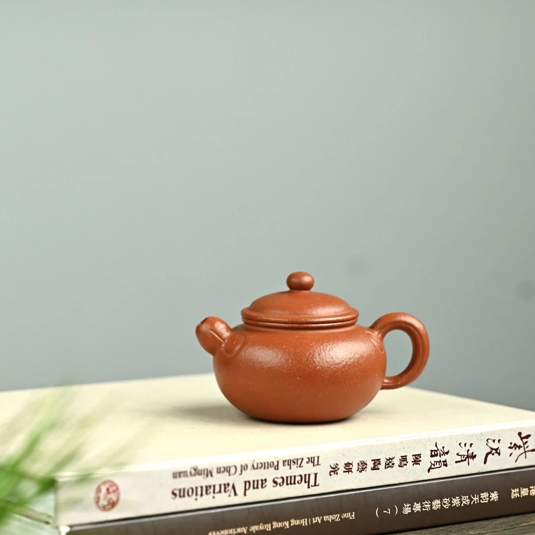 如意仿古·内推孔紫砂壶容量150cc/冷金黄