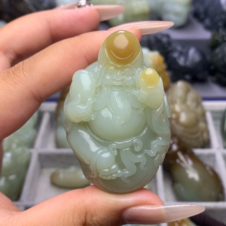 未镶嵌和田玉把件