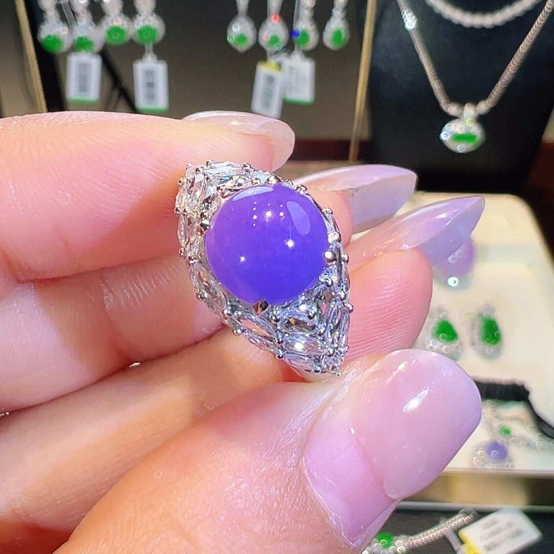 翡翠18K金镶嵌戒指