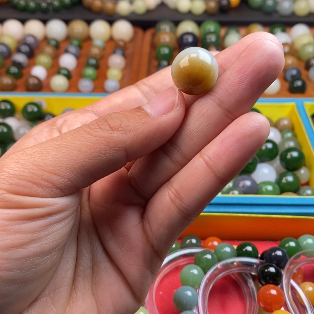 和田玉未镶嵌珠宝奇石卡16半山半水y