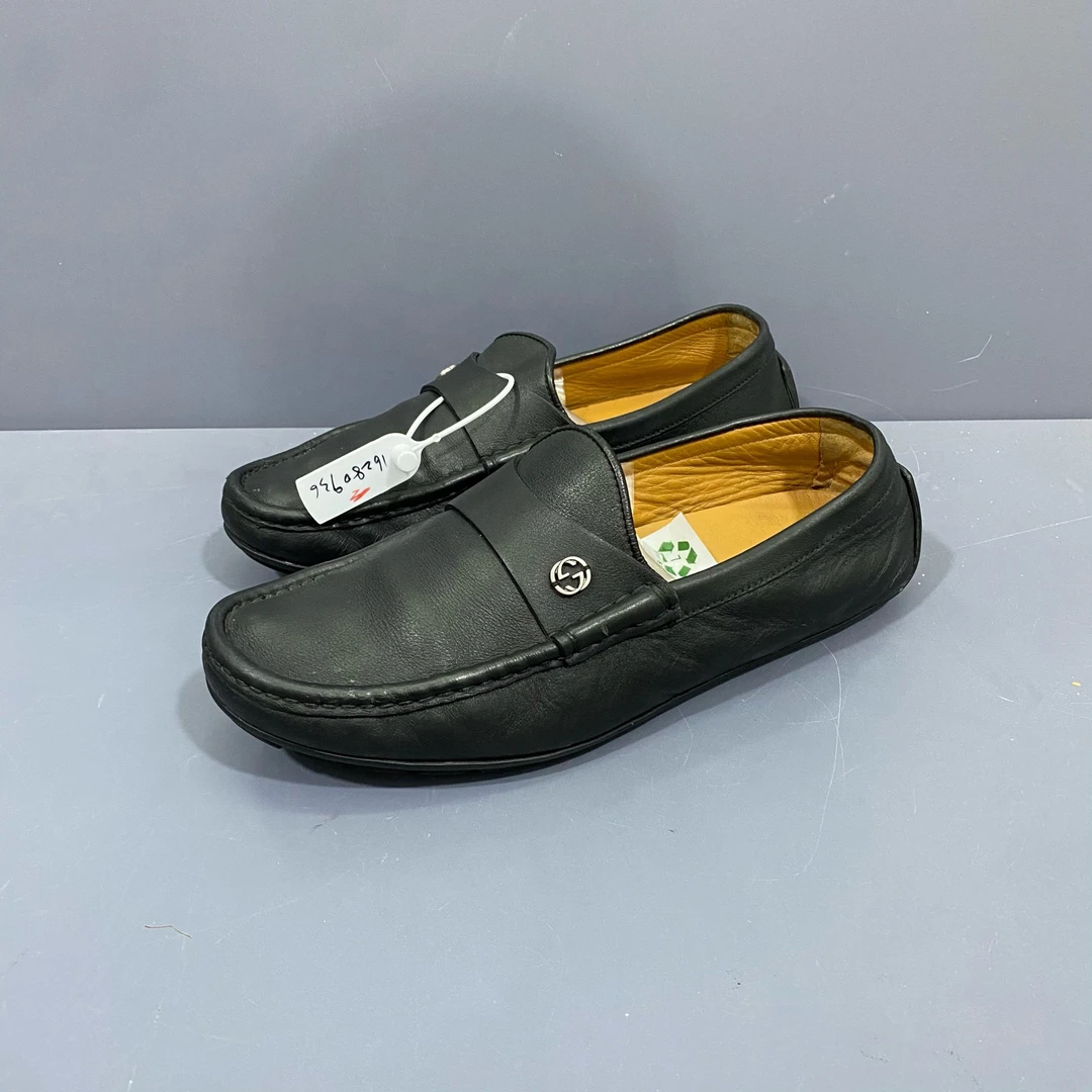 95新 GUCCI/古驰 40.5码 古驰银扣皮鞋一脚蹬 休闲鞋 260