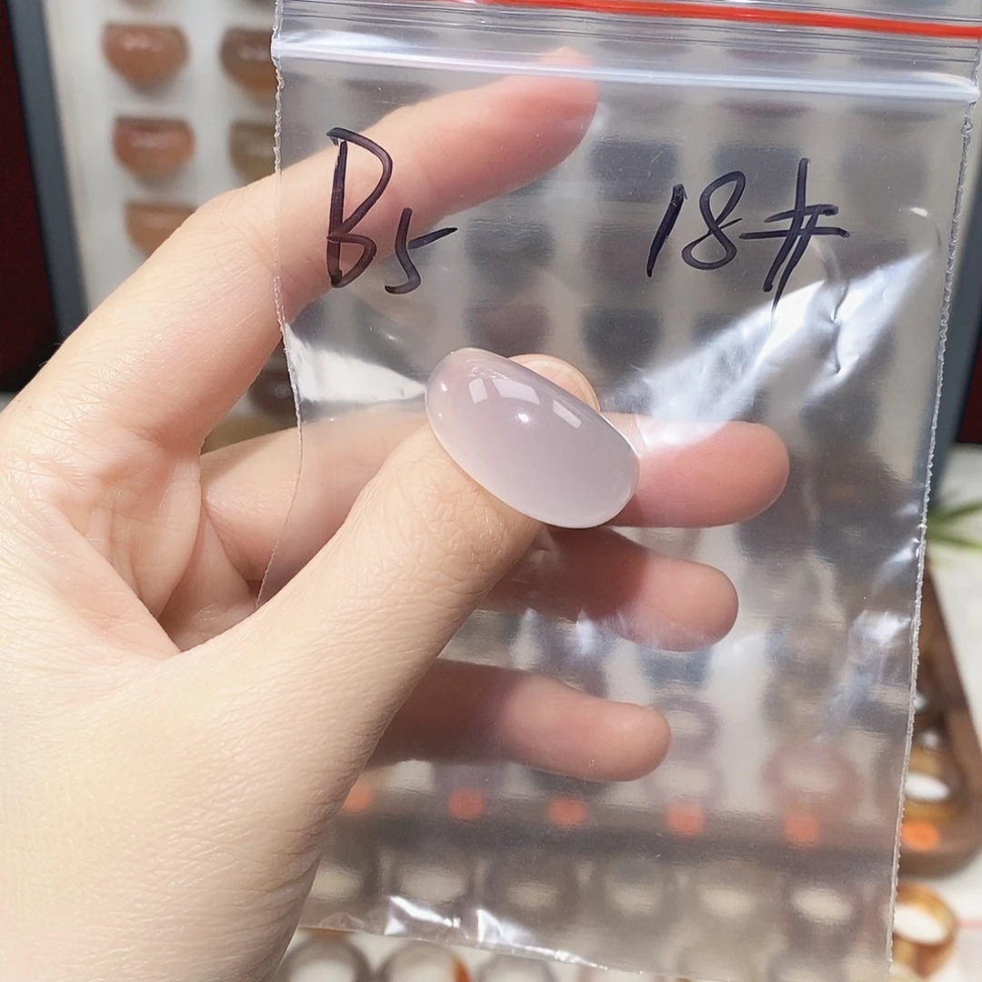 玛瑙/玉髓未镶嵌戒指港18码不退换包容