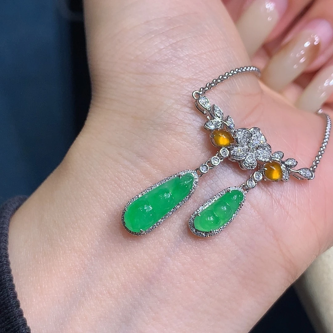 翡翠18K金镶嵌吊坠(不含链)