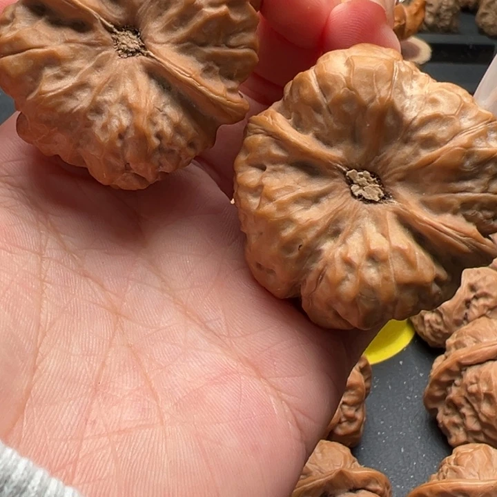 怕***！文玩核桃吊坠文玩核桃文玩核桃