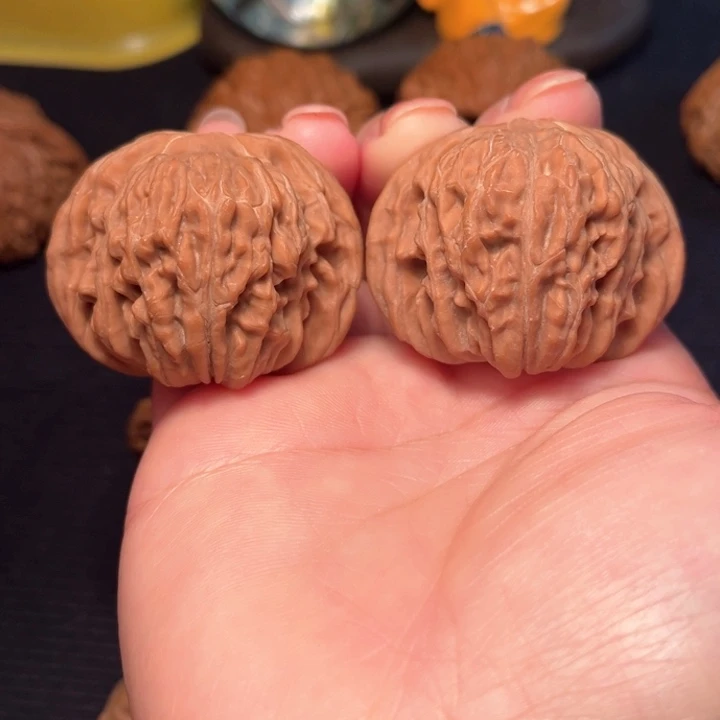 小***了文玩核桃吊坠四座楼42