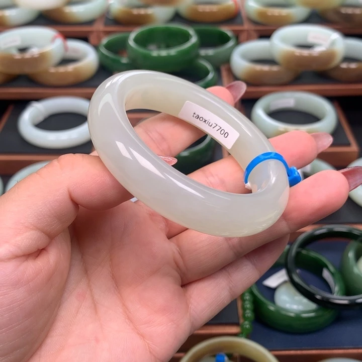 和田玉5455圈口未镶嵌