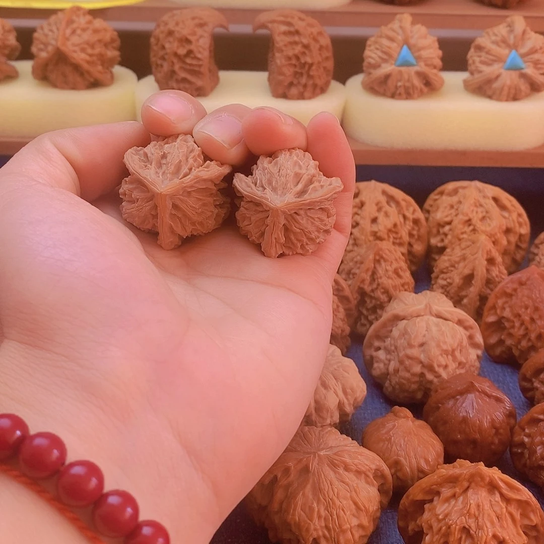 文玩核桃把件Z***哥盘山三棱