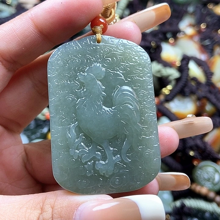 和田玉颈饰未镶嵌双面