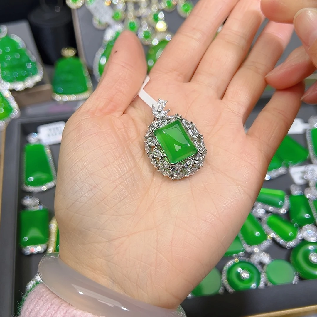 玛瑙/玉髓合金颈饰