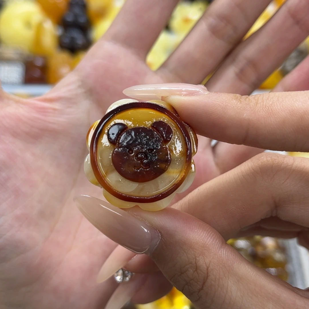 琥珀未镶嵌裸石天然琥珀