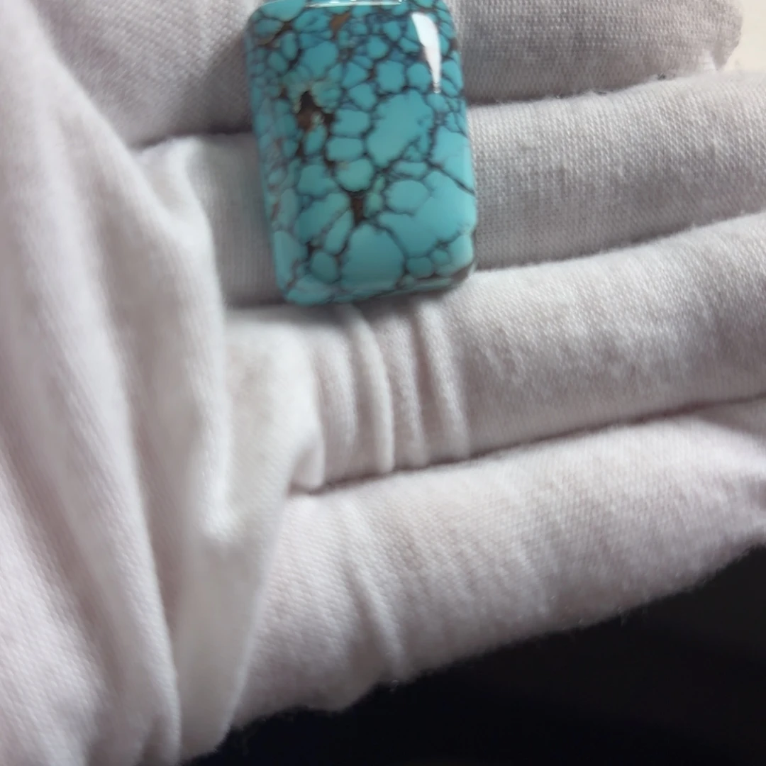 土***王绿松石未镶嵌珠宝半成品