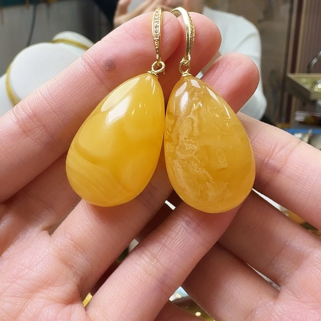 琥珀未镶嵌颈饰耳坠