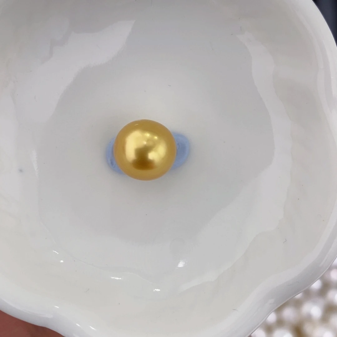 薛***海水珍珠裸珠金珠裸珠9-10定制不退换