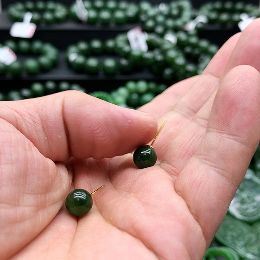 【闪购商品】和田玉（碧玉）未镶嵌耳饰