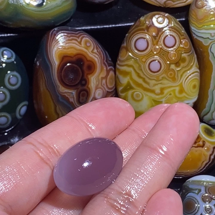 玛瑙/玉髓珠宝奇石未镶嵌辉