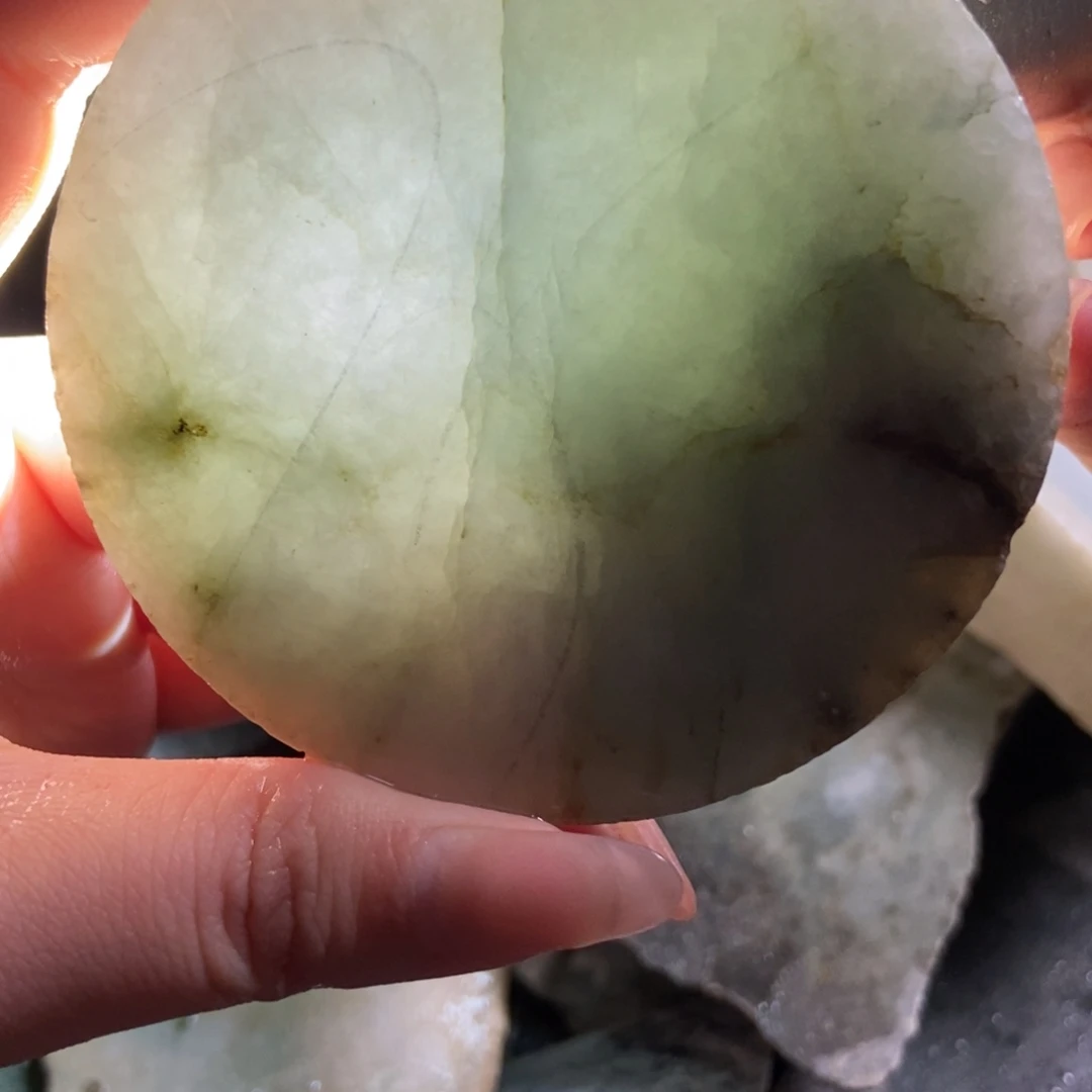 翡翠未镶嵌挂件天然翡翠