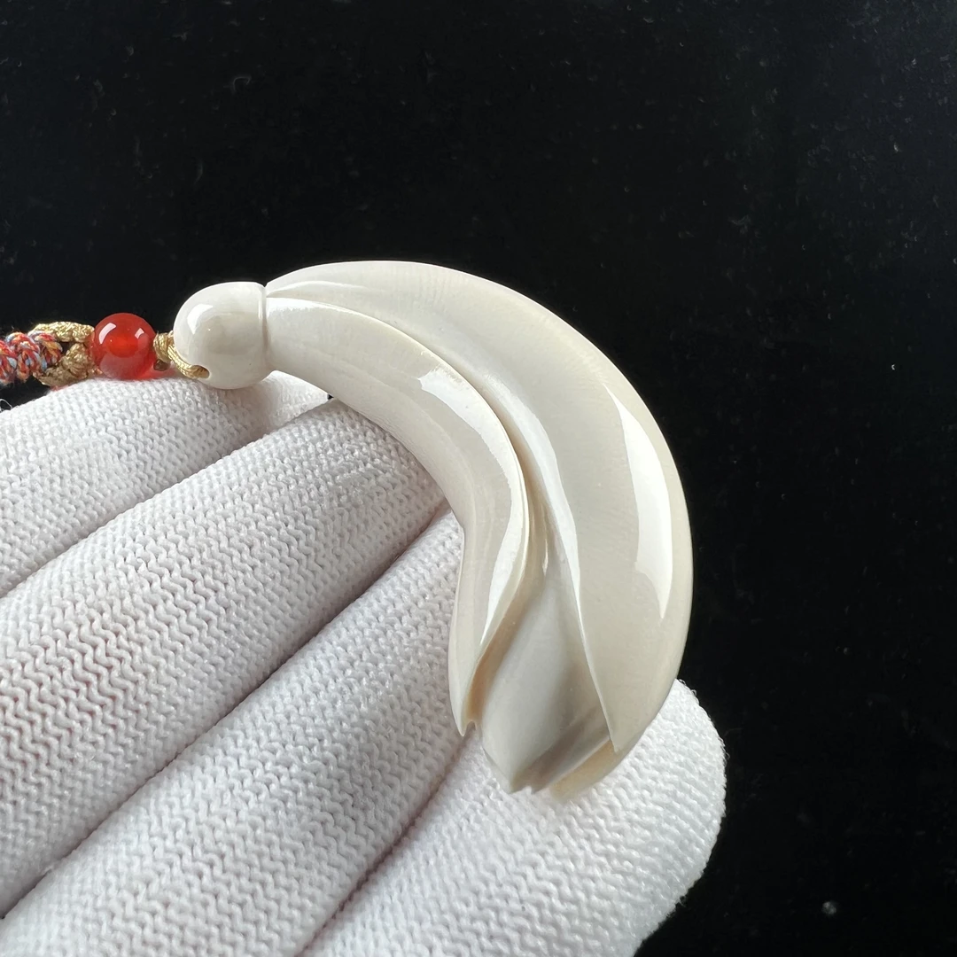 X7442天然猛犸牙玉兰花54x17mm支持鉴定假一赔四