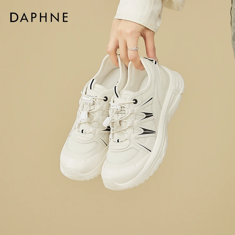 达芙妮舒适软底休闲运动鞋女2025春节新款登山女鞋时尚透气小白鞋