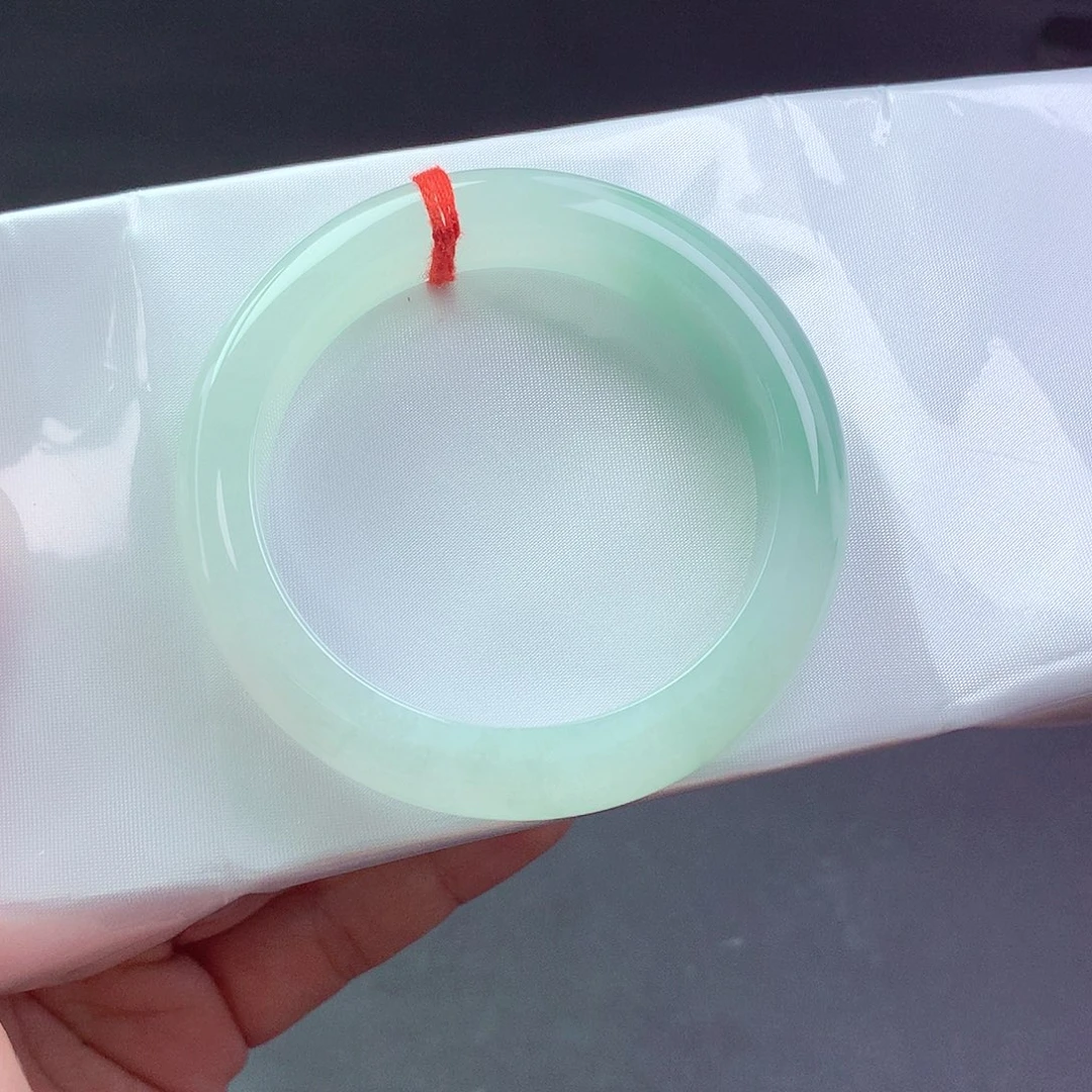【闪购商品】未镶嵌手镯翡翠882227