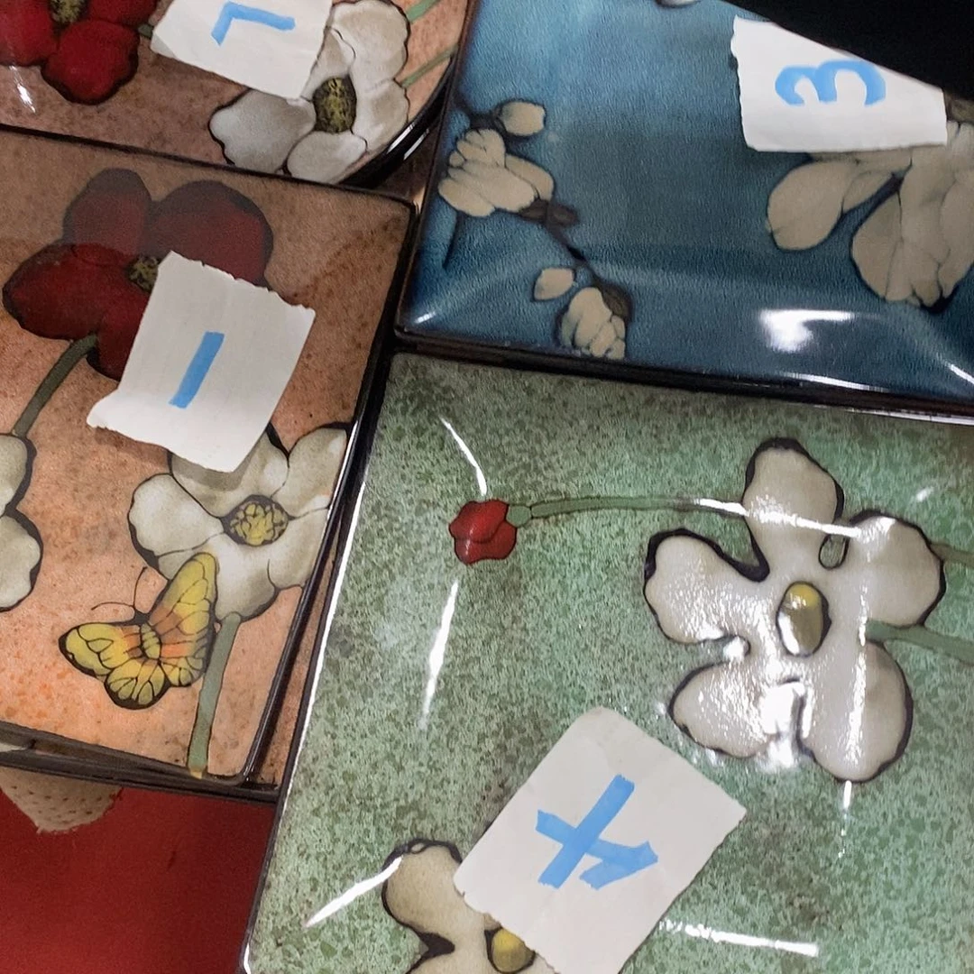 瓷片瑞*3个方盘微瑕不退不换