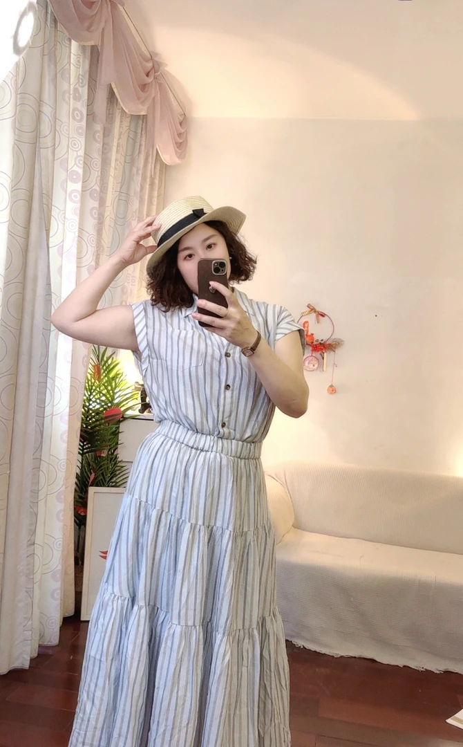 2025新款百搭老钱风葡萄奶冻女装收腰显瘦连衣裙复古假两件条纹裙