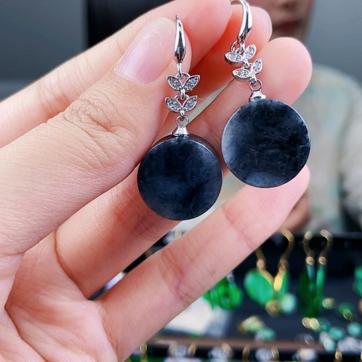 翡翠耳饰未镶嵌饰品