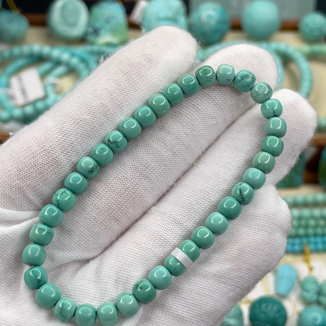 绿松石未镶嵌颈饰