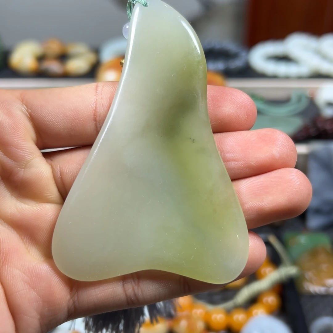 和田玉未镶嵌吊坠(不含链)